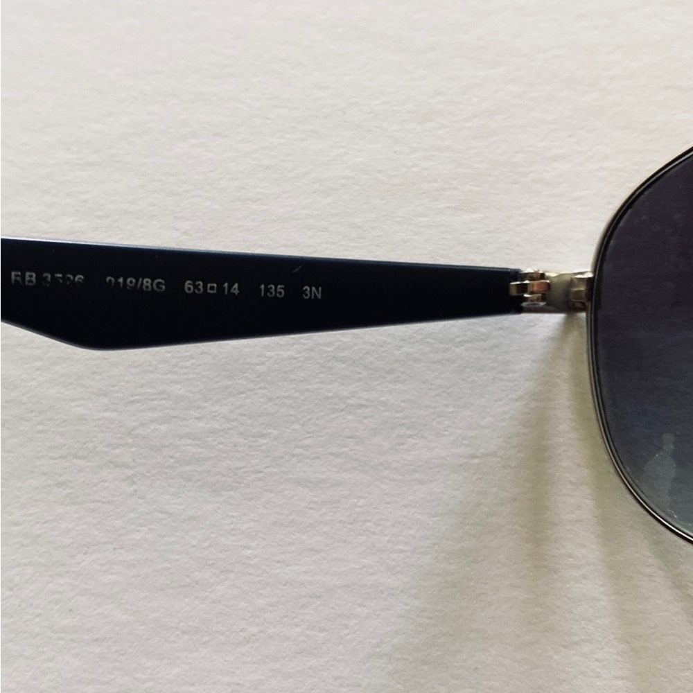 Ray-Ban Aviator Sunglasses - Picture 7 of 8